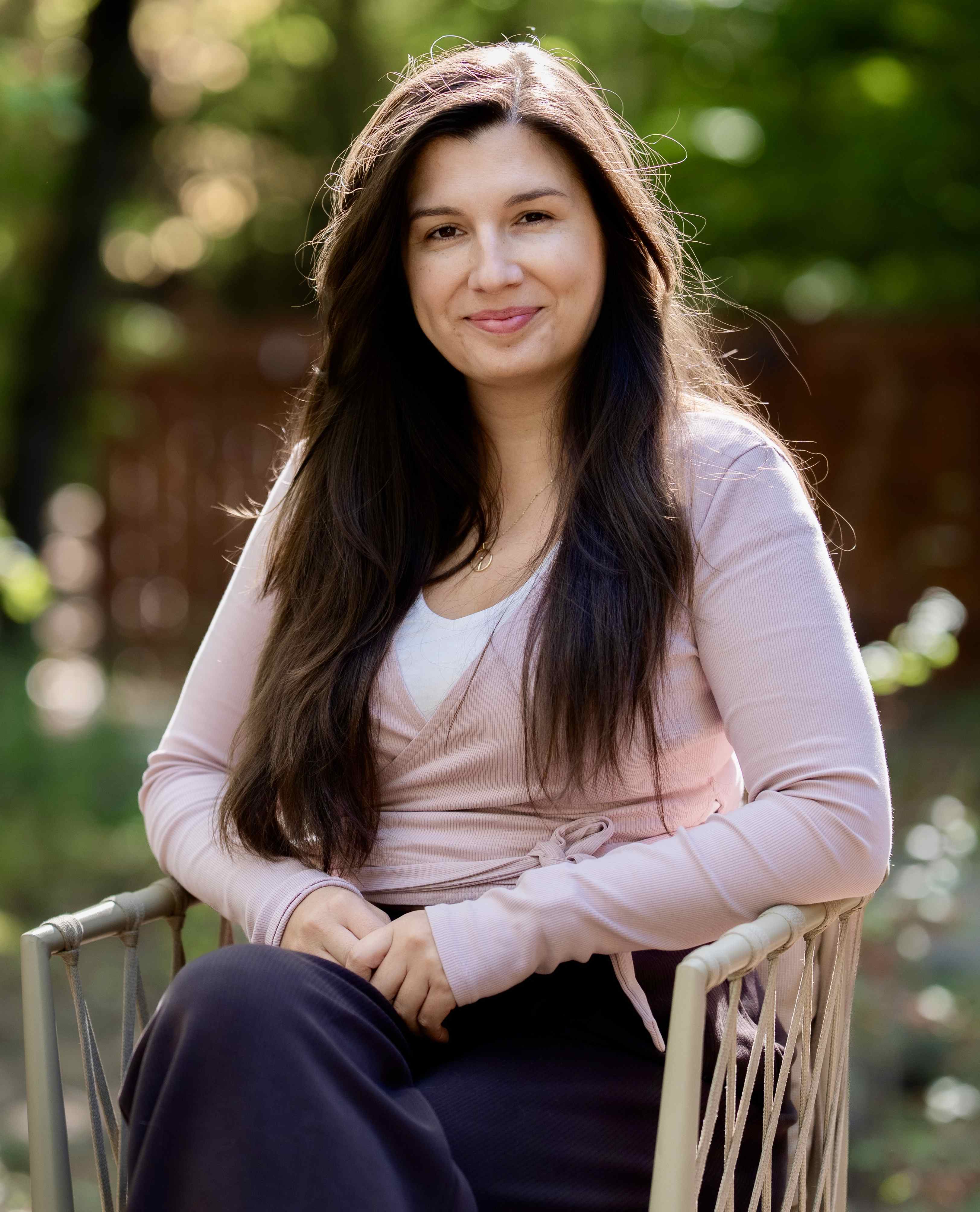 Kiss-Tamasi Mirjam, Pszichológus, képzésben lévő család- és párterapeuta
